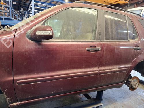 Left front door MERCEDES-BENZ M-CLASS (W163) ML 270 CDI (163.113) | BP22321522C2 