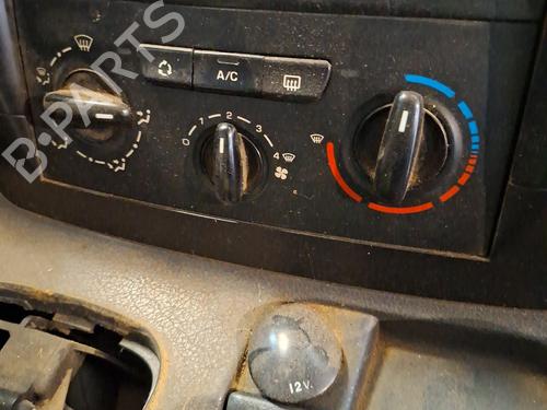 Used Climate control Climate control 39611101 39611101