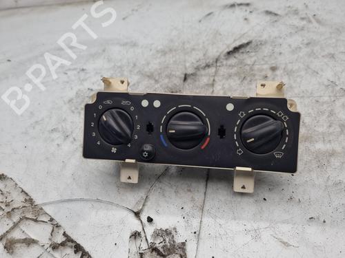 Commande Chauffage CITROËN XSARA (N1) 1.9 TD (90 hp) 18784779