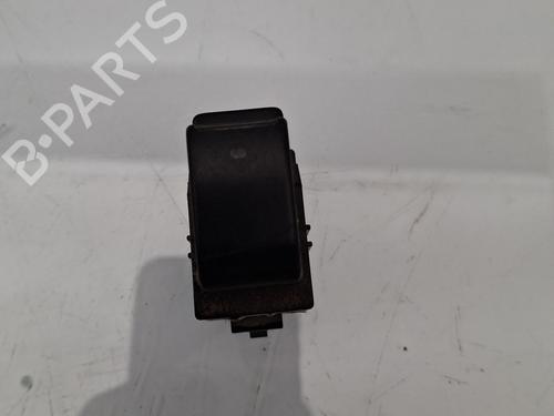 Højre fortil elrude kontakt TOYOTA COROLLA (_E12_) 1.4 D (NDE120_, NDE120R) (90 hp) 30642453