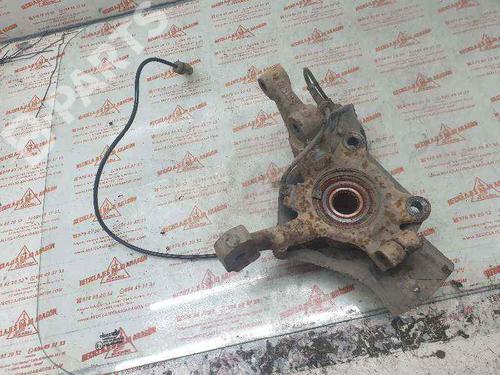 Used Left front steering knuckle Left front steering knuckle FIAT MULTIPLA (186_) 1.9 JTD 105 (186AXB1A) (105 hp) 7944934 7944934