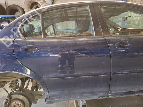 Used Right rear door JAGUAR X-TYPE I (X400) 2.0 D (130 hp) 22321418