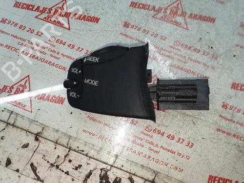 Stuurwielbediening FORD FOCUS I (DAW, DBW) 1.8 TDCi (115 hp) 7937093