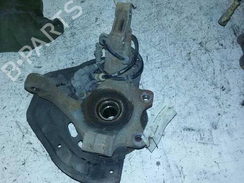 Fusee links voor OPEL VECTRA B (J96) 2.0 i 16V (F19) (136 hp) 7940669