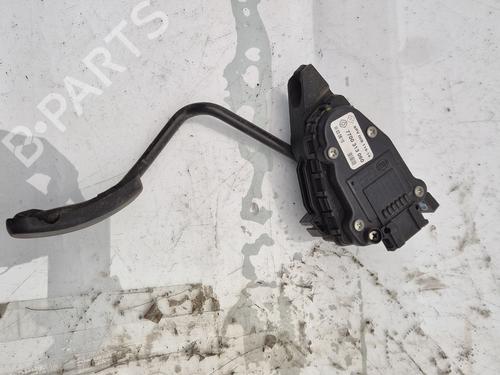 Pedal RENAULT TRAFIC II Van (FL) 2.0 dCi 115 (FL01, FL0U, FL00, FL0H, FL0M) (114 hp) 31588075