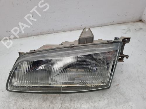 Used Left headlight HYUNDAI H-1 Van (A1) 2.5 TD (80 hp) 17441179