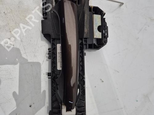 Used Front left exterior door handle MERCEDES-BENZ GLA-CLASS (X156) GLA 220 CDI (156.903) (170 hp) 24702634