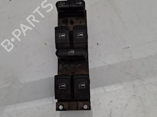 Interrupteur de vitre avant gauche SEAT LEON (1M1) 1.6 16 V (105 hp) 30636116