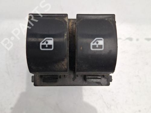 Used Left front window switch FIAT GRANDE PUNTO (199_) 1.3 D Multijet (75 hp) 22321350