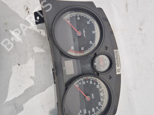 Used Instrument cluster OPEL ZAFIRA / ZAFIRA FAMILY B (A05) 1.9 CDTI (M75) (120 hp) 25901403