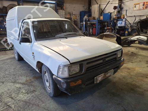 Brukte deler til TOYOTA HILUX V Pickup (_N_, KZN1_, VZN1_) 2.4 D (LN85_, LN110, Ln90) (83 hp) 2280205