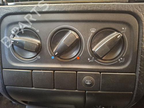 Used Climate control VW GOLF III (1H1) [1989-2000]  30152482