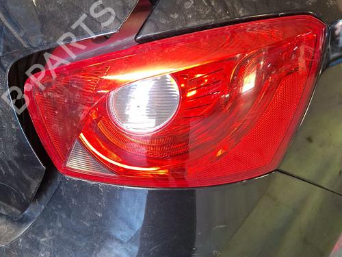 Used Right taillight Right taillight 39142131 39142131