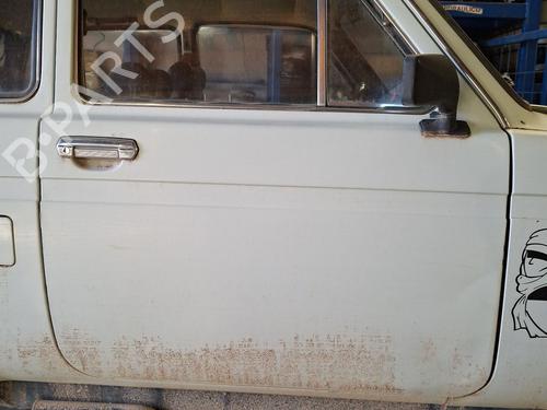 Used Right front door LADA NIVA Closed Off-Road Vehicle (2121, 2131) 1600 4x4 (73 hp) 30640939