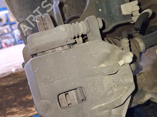Used Right front brake caliper HYUNDAI ELANTRA III (XD) 2.0 CRDi (113 hp) 29322358