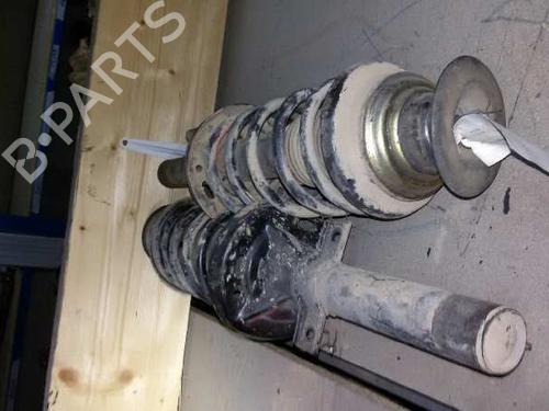 Used Right front shock absorber FORD FIESTA III (GFJ) 1.8 D (60 hp) 14215118