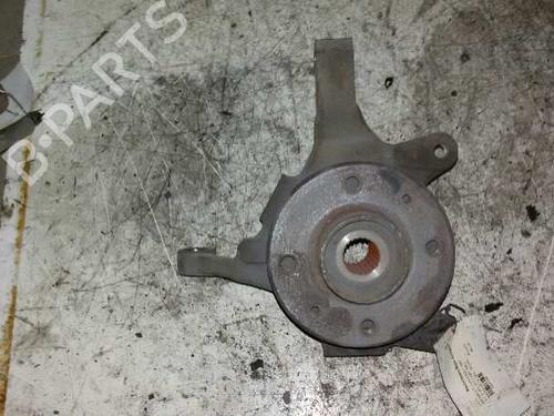 Used Right front steering knuckle RENAULT LAGUNA I (B56_, 556_) [1993-2002]  7940556