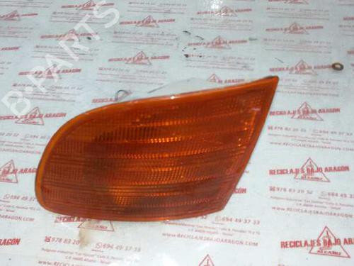 Used Left front indicator MERCEDES-BENZ VITO Van (W638) [1997-2003]  7935725