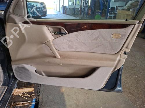 Used Front right panel Front right panel MERCEDES-BENZ E-CLASS T-Model (S210) E 320 T 4-matic (210.282) (224 hp) 33824831 33824831