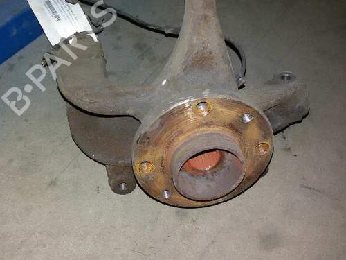 Used Left front steering knuckle RENAULT MEGANE II (BM0/1_, CM0/1_) [2001-2012]  7934741