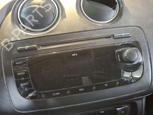 Used Radio Radio SEAT IBIZA IV (6J5, 6P1) 1.4 (85 hp) 33326130 33326130