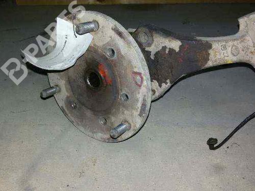 Used Right front steering knuckle Right front steering knuckle RENAULT 4 (112_) [1962-1993] 7929747 7929747