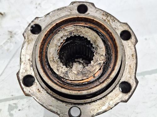 Andre NISSAN TERRANO II (R20) 2.4 i 12V 4WD (124 hp) 30854107