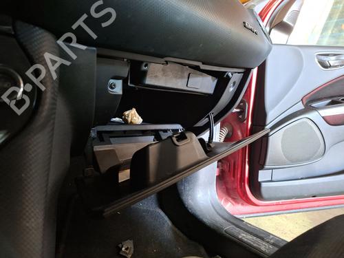 Used Glove box Glove box 39204282 39204282