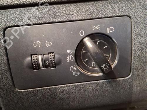 Commande de phare SKODA FABIA I (6Y2) 1.9 SDI (64 hp) 30707005
