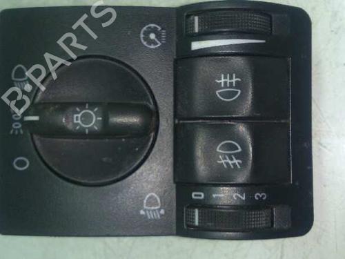 Commande de phare OPEL TIGRA TwinTop (X04) 1.4 (R97) (90 hp) 7933393