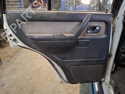 Bageste venstre beklædning MITSUBISHI PAJERO II (V3_W, V2_W, V4_W, V5_W) 2.5 TDiC (V44W, V24W) (99 hp) 29322069