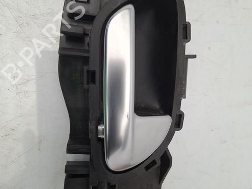 Maneta interior trasera derecha Maneta interior trasera derecha PEUGEOT 2008 I (CU_) 1.6 BlueHDi 100 (100 hp) 37074842 37074842