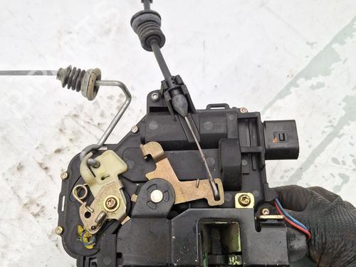 Front left lock VW NEW BEETLE (9C1, 1C1) 1.9 TDI | BP30081490C98 