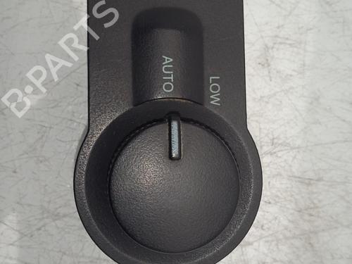 Schalter für HYUNDAI TERRACAN (HP) 2.9 CRDi (150 hp) 9131246