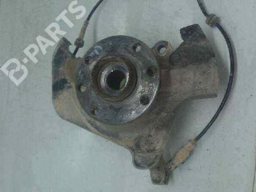 Used Right front steering knuckle Right front steering knuckle FIAT GRANDE PUNTO (199_) 1.3 D Multijet (199.AXD11, 199.AXD1A, 199.AXD1B,... (90 hp) 7933098 7933098