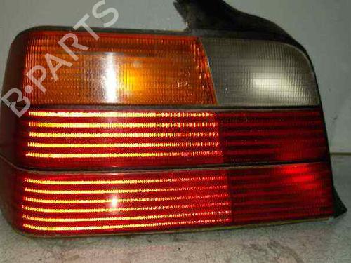 Left taillight BMW 3 (E30) 316 i (100 hp) 13207 |