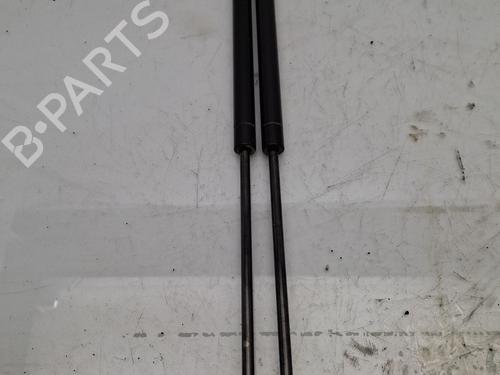 Used Tailgate lift support Tailgate lift support VW GOLF IV (1J1) 1.9 TDI (110 hp) 33547285 33547285