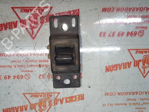 Used Right front window switch CHRYSLER VOYAGER IV (RG, RS) 2.8 CRD (150 hp) 7946598