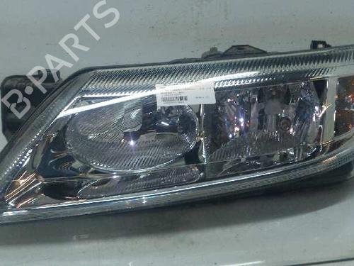Used Left headlight RENAULT LAGUNA II (BG0/1_) 2.0 16V IDE (BG0N) (140 hp) 7932995