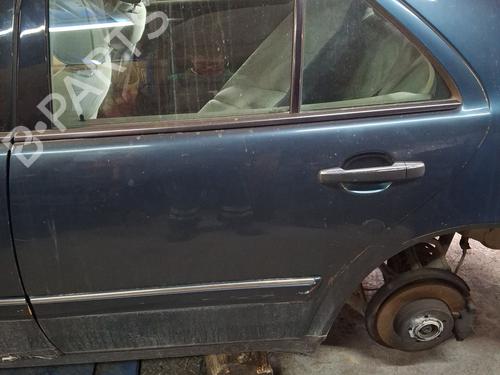 Used Left rear door Left rear door MERCEDES-BENZ E-CLASS T-Model (S210) E 320 T 4-matic (210.282) (224 hp) 33824812 33824812
