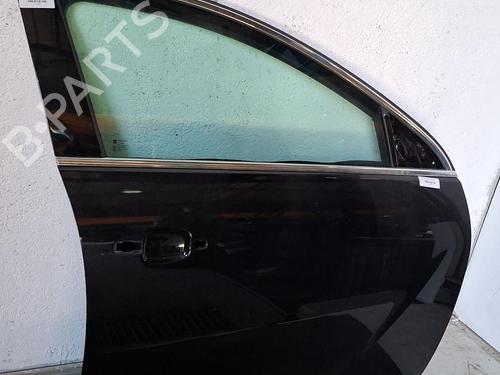 Used Right front door Right front door 38729078 38729078