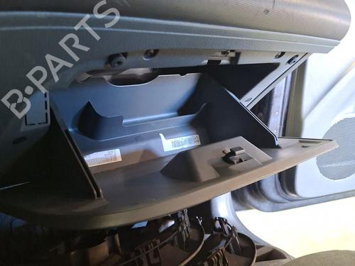 Used Glove box Glove box 39142151 39142151