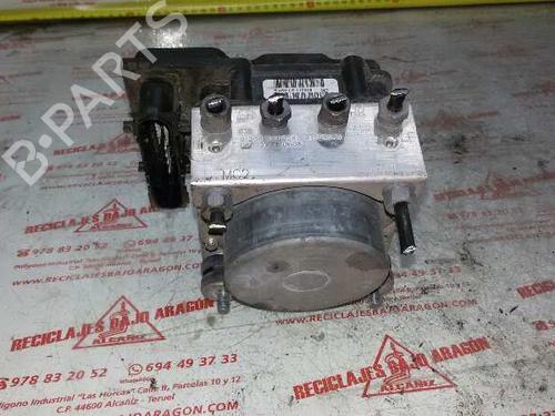Used ABS pump FIAT BRAVO II (198_) 1.9 D Multijet (198AXB1A) (120 hp) 7936060