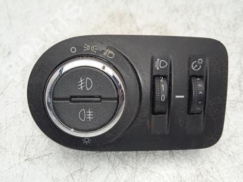 Used Headlight switch OPEL CORSA D (S07) 1.3 CDTI (L08, L68) (75 hp) 9419007