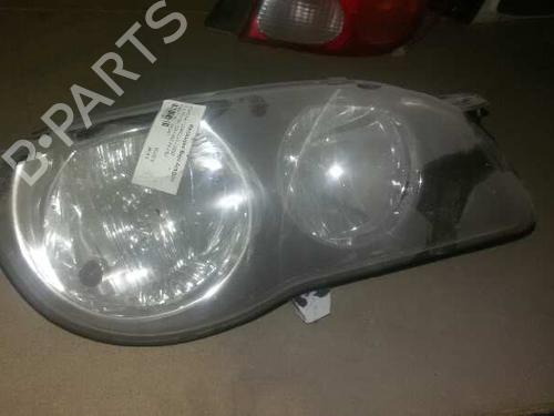 Koplamp rechts TOYOTA COROLLA (_E11_) 1.4 16V (ZZE111_) (97 hp) 35389 |