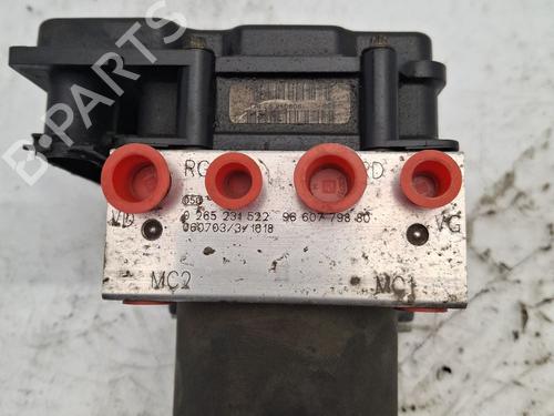 Used ABS pump PEUGEOT PARTNER MPV (5_, G_) 2.0 HDI (90 hp) 31882685