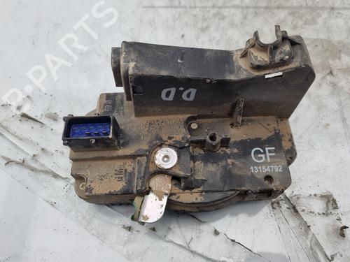 Used Front right lock OPEL COMBO Box Body/MPV 1.3 CDTI 16V (75 hp) 17483098