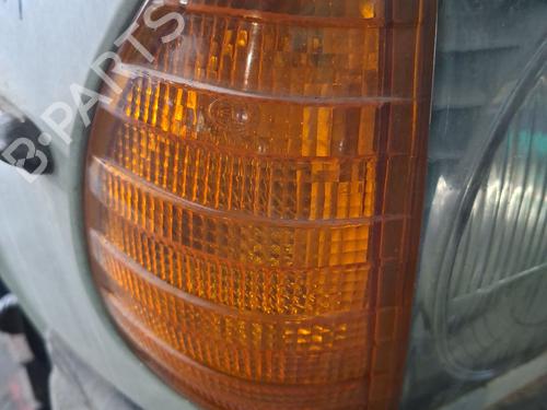 Used Right front indicator Right front indicator 39611088 39611088