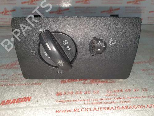 Used Headlight switch FORD MONDEO III (B5Y) [2000-2007]  7936896