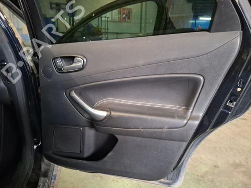 Bageste højre beklædning FORD MONDEO IV (BA7) 2.0 TDCi (140 hp) 32381362